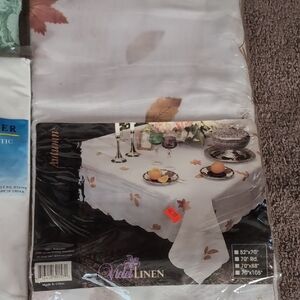 Autumn Leaf Tablecloth - White and Brown Bundle Deal